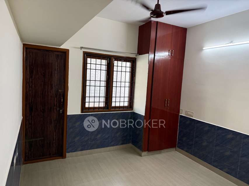 2 BHK Flat In Pranav Shruthi Apartments for Rent  In Mogappair