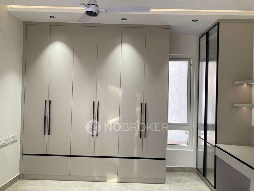 3 BHK Flat In Auro Kohinoor for Rent  In Hi Tech City