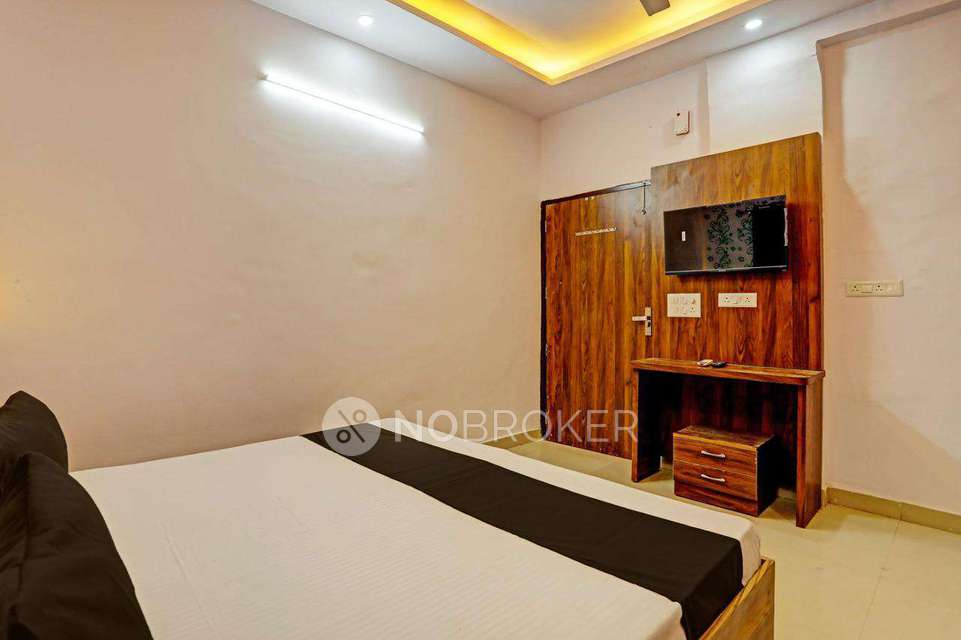 PG for Girls in Sector 46