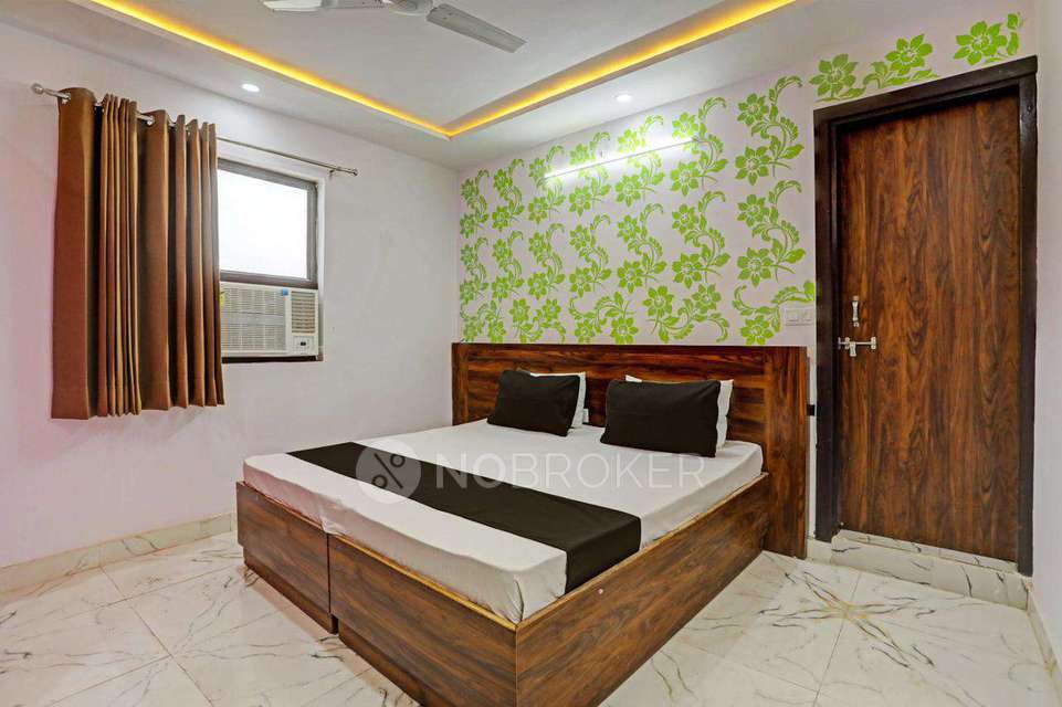 PG for Girls in Sector 46