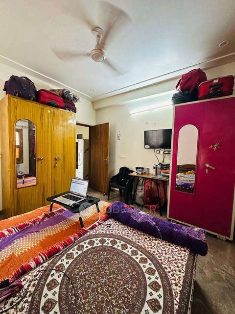 PG for Girls in Sector 46