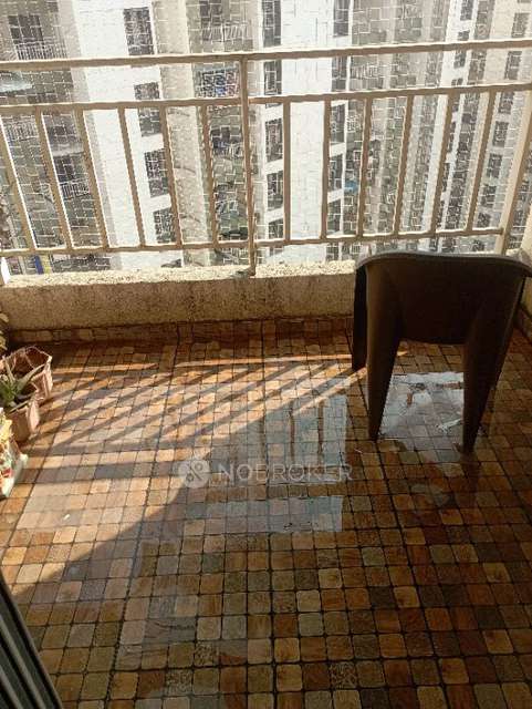 2 BHK Flat In Majestique Aqua for Rent  In Phursungi