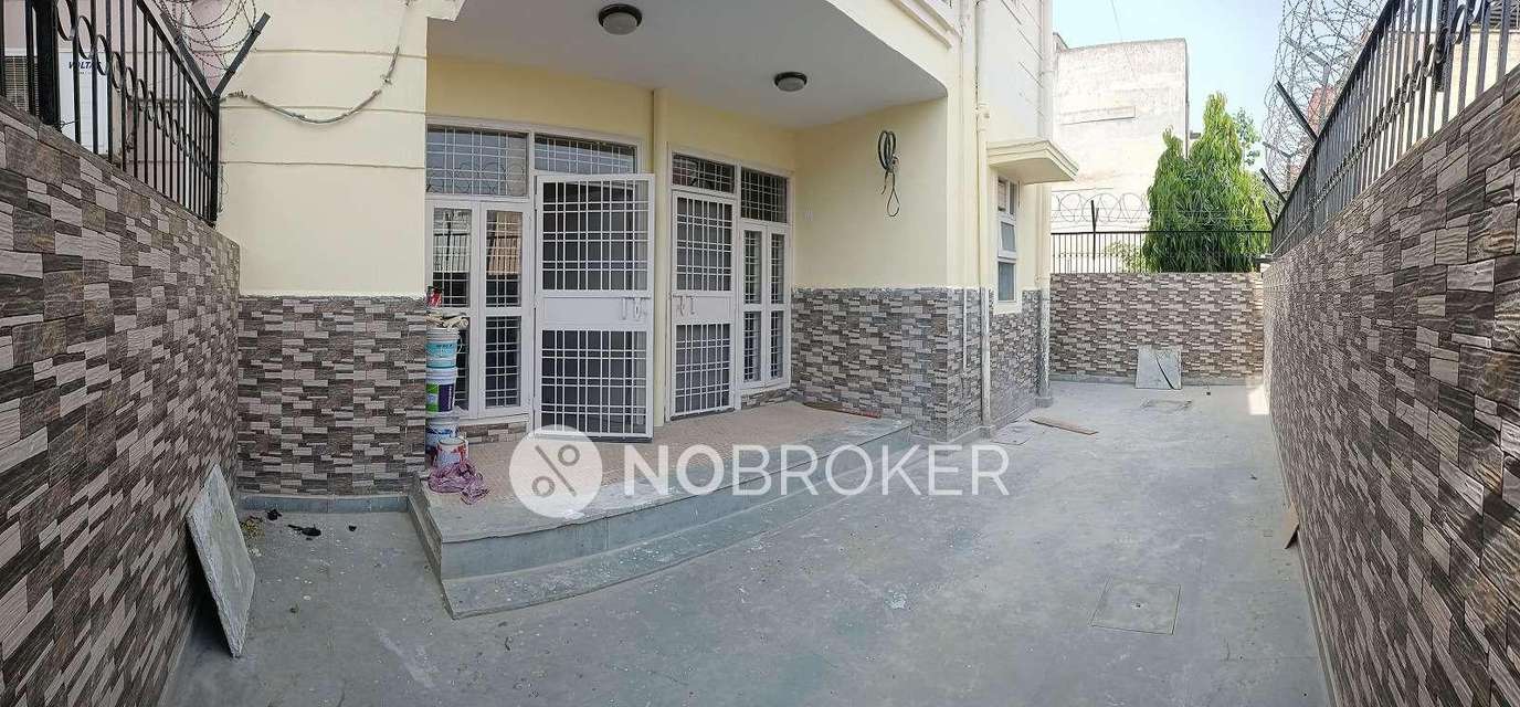 3 BHK Flat In Princeton Floors For Sale  In Sector-51