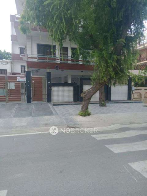 2 BHK House for Rent  In Sector 56
