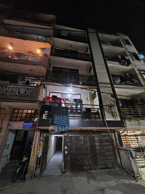 PG for Boys in East Of Kailash