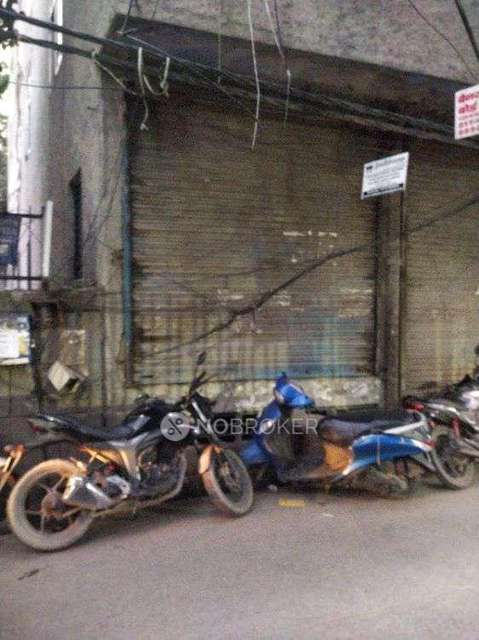 1 RK Flat For Sale  In Laxmi Nagar