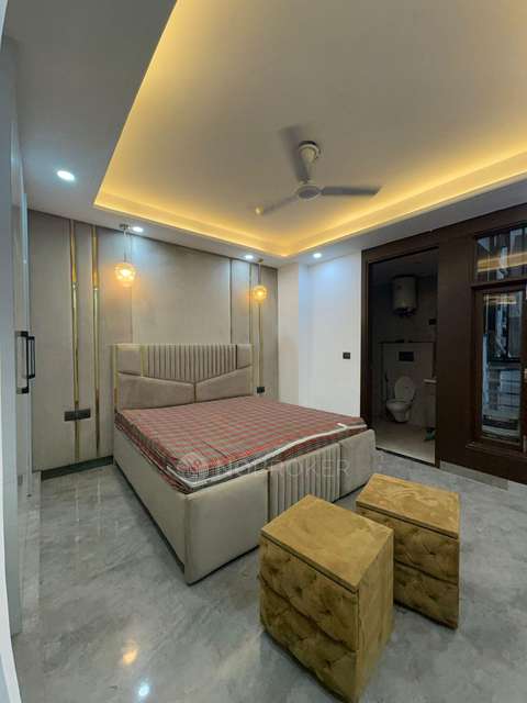 3 BHK Flat In Aggarwal Farm for Rent  In Chatarpur
