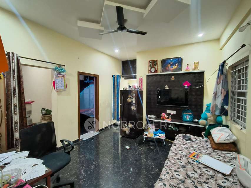 1 BHK Flat In Standalone Building  for Rent  In Rayasandra