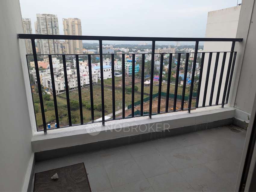 3 BHK Flat In Godrej Azure for Rent  In Padur