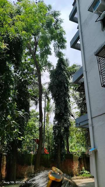 Shared Room for Male In 2 BHK  In Karunalaya  In Andheri East, 
