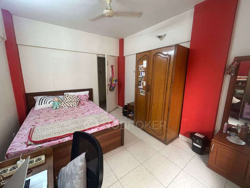 Single Room for Female In 2 BHK  In Silver Arch Apartment In Wadala East