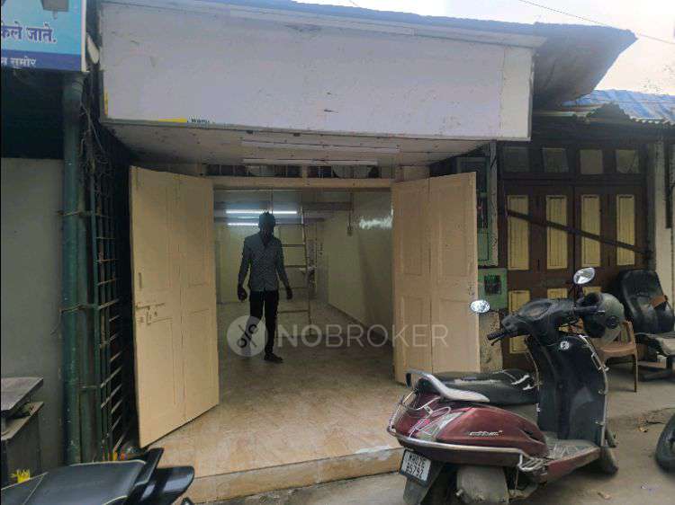 Shop in Shalyak Hospital, Mumbai for Rent 