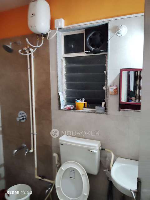 2 BHK Flat In Palladium Homes, A Building for Rent  In Dhanori