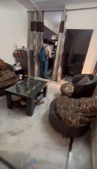 Shared Room for Male In 2 BHK  In Shalimar Bagh In Shalimar Bagh