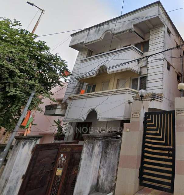 2 BHK Flat In Viswa Sai Residency for Rent  In Venkatramana Colony Park Rd