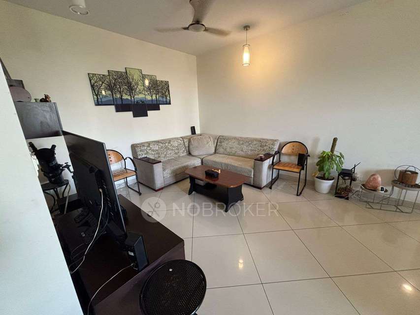 Single Room for Male In 3 BHK  In Apartment In Kudlu