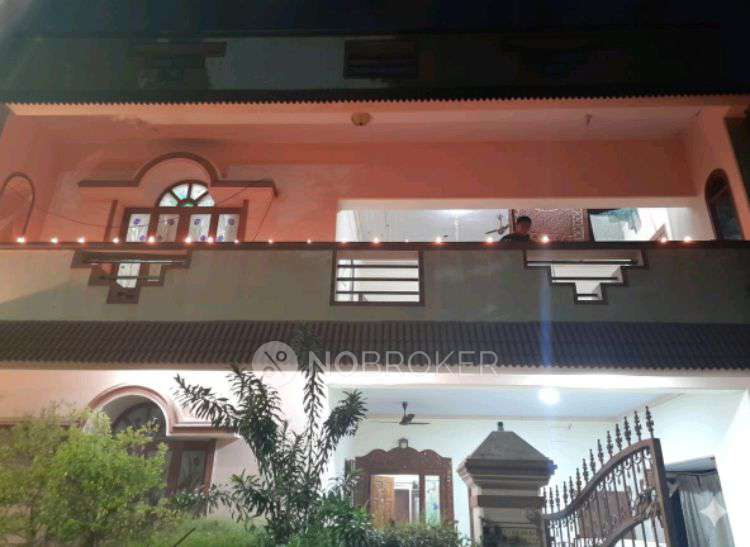 4 BHK House For Sale  In 58, Near Blue Bleach Road, Marakkayar Nagar, Neelankarai, Chennai, Tamil Nadu 600115, India