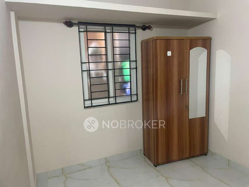 1 BHK Flat In Standalone Building  for Rent  In Devarabisanahalli