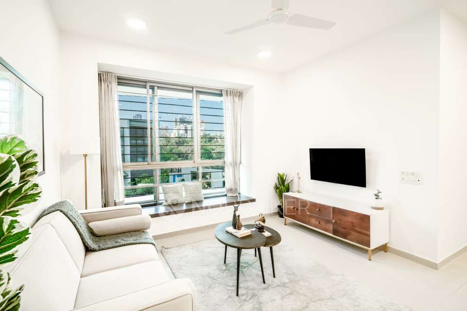 3 BHK Flat In Oberoi Woods For Sale  In Goregaon East