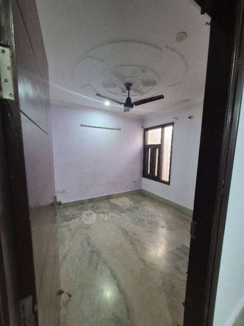 3 BHK Flat In Kaushik Mansion  for Rent  In 989, Block C, Block Rz, Manglapuri I, Delhi, 110045, India