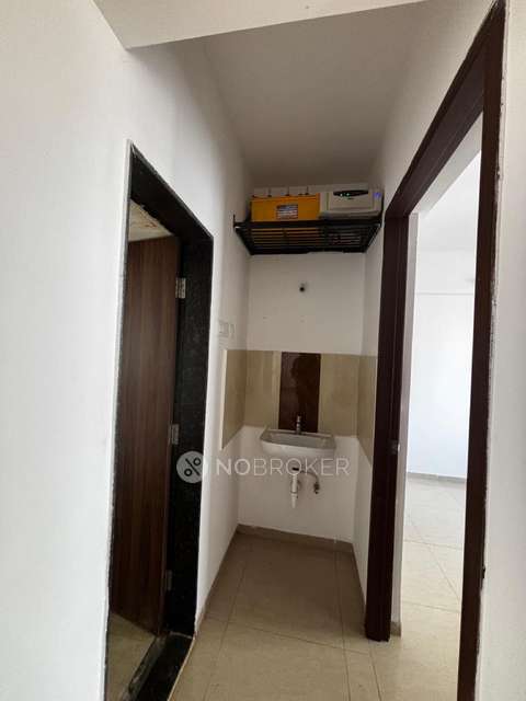 Single Room for Female In 2 BHK  In Kolte Patil Ivy Nia In Ivy Estate