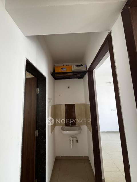 Single Room for Female In 2 BHK  In Kolte Patil Ivy Nia In Ivy Estate