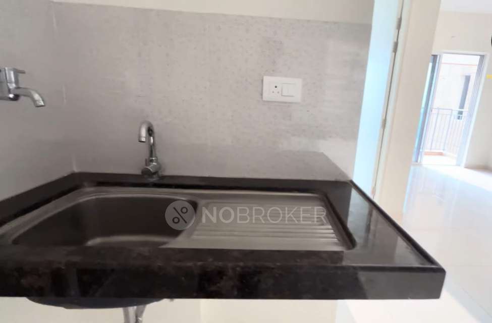 1 BHK Flat In Godrej Sky Greens, Manjari Khurd For Sale  In Eon It Park