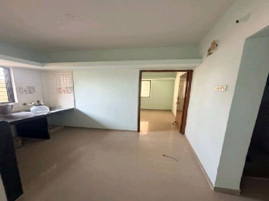 Single Room for Female In 1 BHK  In  Shree Swami Darshan  In Shivnagar Chirke Colony, Lohegaon, Pune, Maharashtra 411047, India