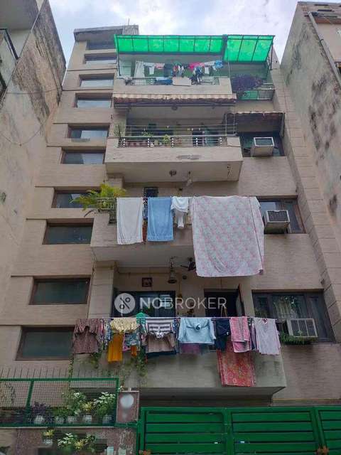 3 BHK Flat for Rent  In Lajpat Nagar