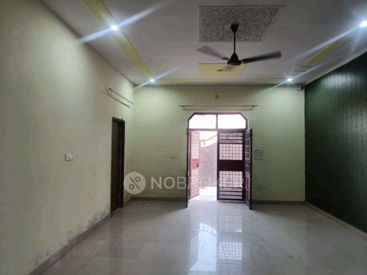 Office Space in Fhw7+5wm, Junpat Village, Chamrawali Bodaki, Junpat, Uttar Pradesh 201311, India, Greater Noida for Rent 