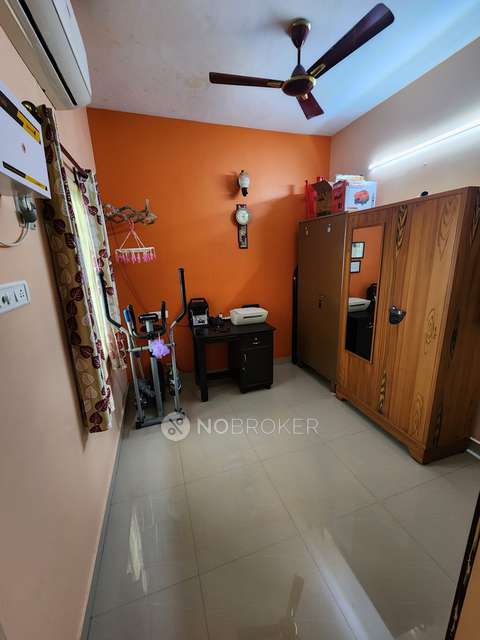 2 BHK Flat In Sai Paradise For Sale  In New Perungalathur