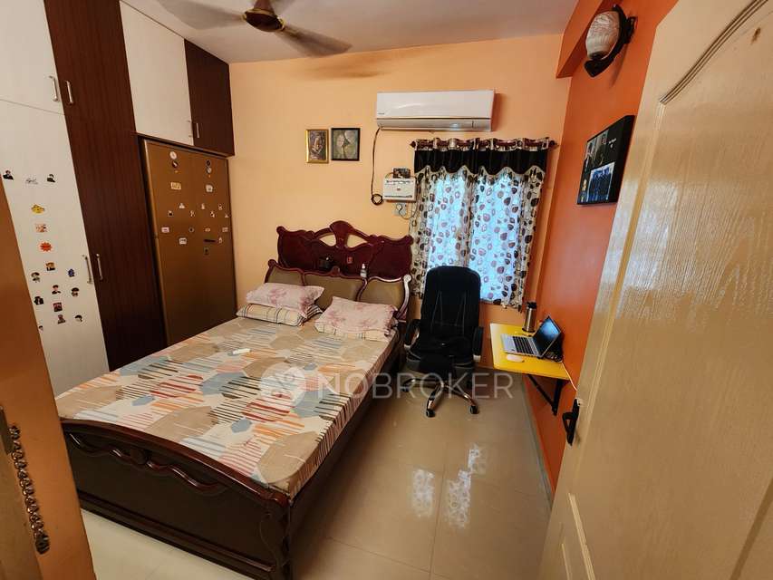 2 BHK Flat In Sai Paradise For Sale  In New Perungalathur