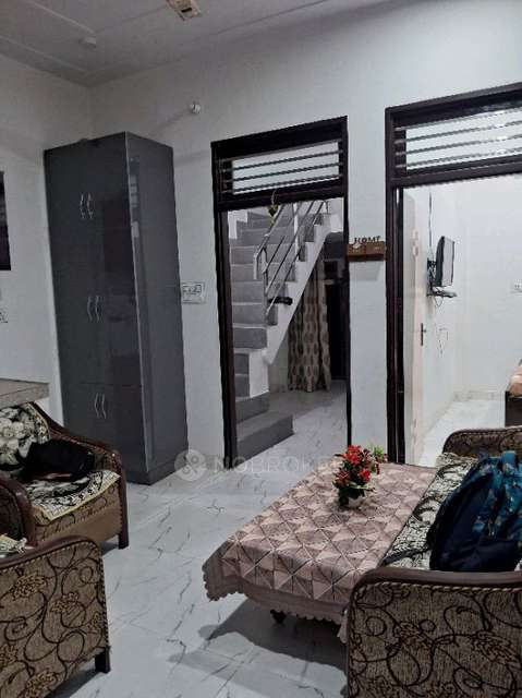 1 BHK House for Rent  In 127, Housing Board Colony, Sector 9, Gurugram, Haryana 122001, India