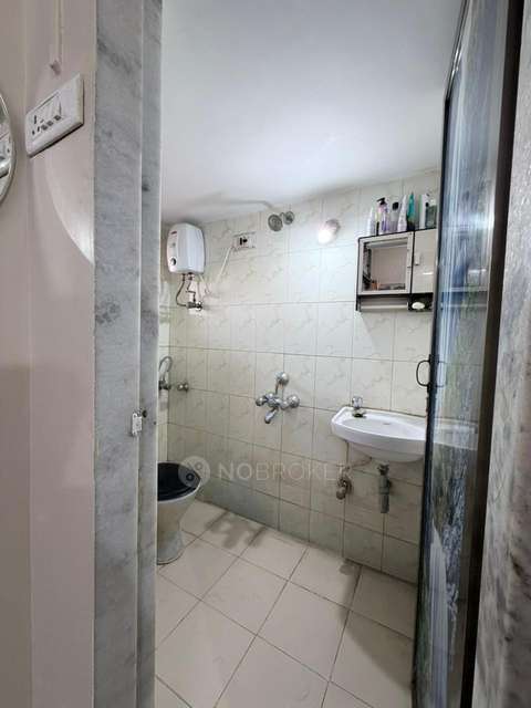 2 BHK Flat In New Look Apartment Chs, Dadar For Sale  In Dadar
