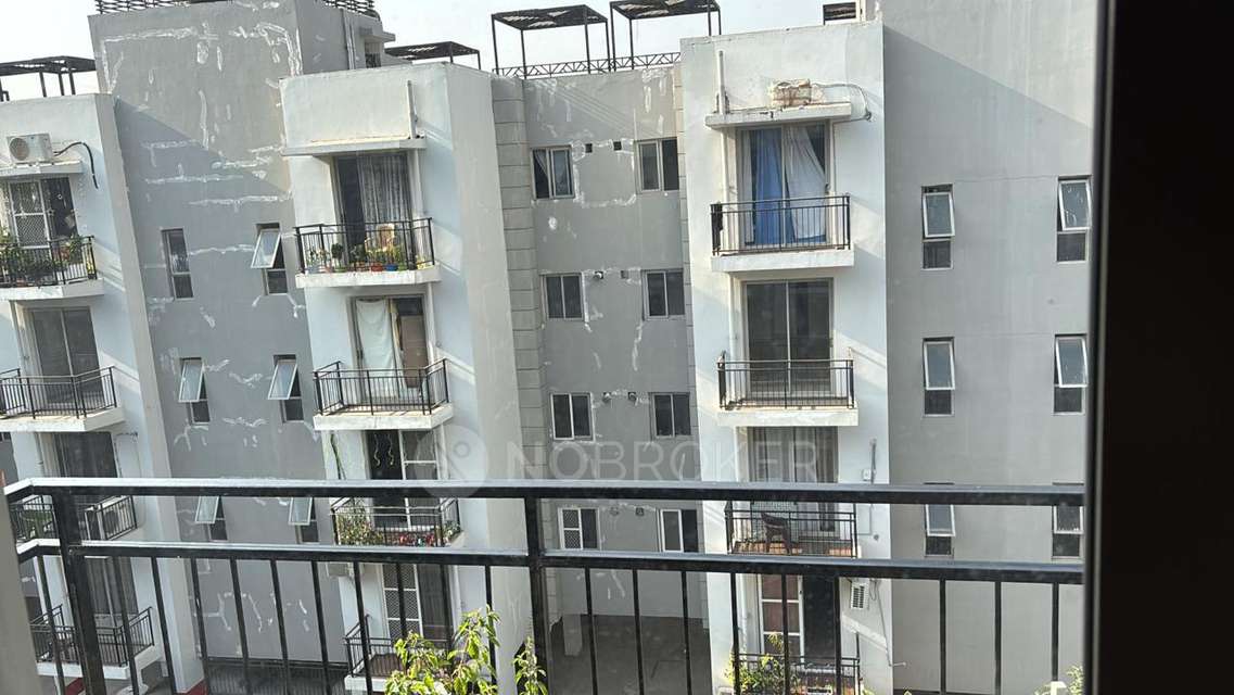 2 BHK Flat In Vatika Emilia Floors, Sector 82 for Rent  In Sector 82