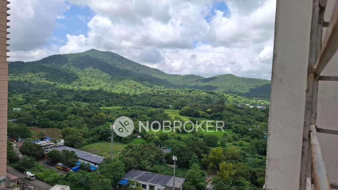 1 BHK Flat In Puranik Hometown For Sale  In Ghodbunder Road