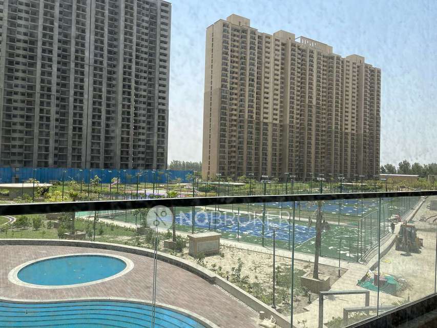 2 BHK Flat In Tata Eureka Park For Sale  In Sector 150
