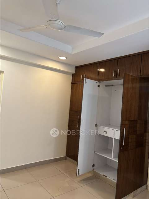 3 BHK Flat In Aparna Hights 2 For Sale  In Kondapur