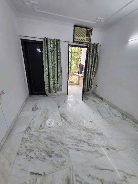 1 BHK Flat In Ews Rajinder Nagar for Rent  In Ews Aparment