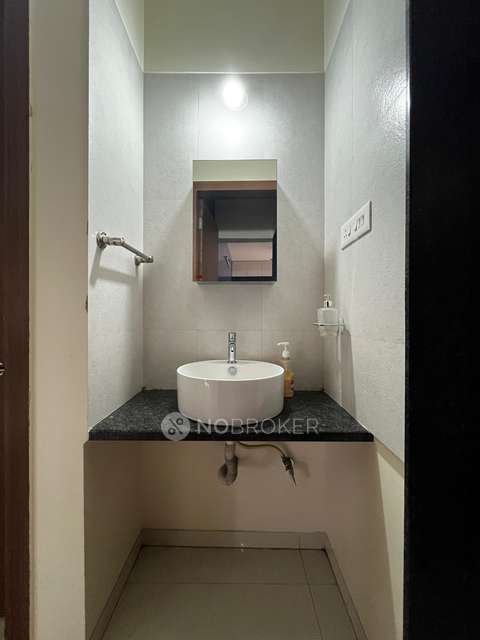 2 BHK Flat In Radhesham Apartments, Bavdhan for Rent  In Shinde Nagar