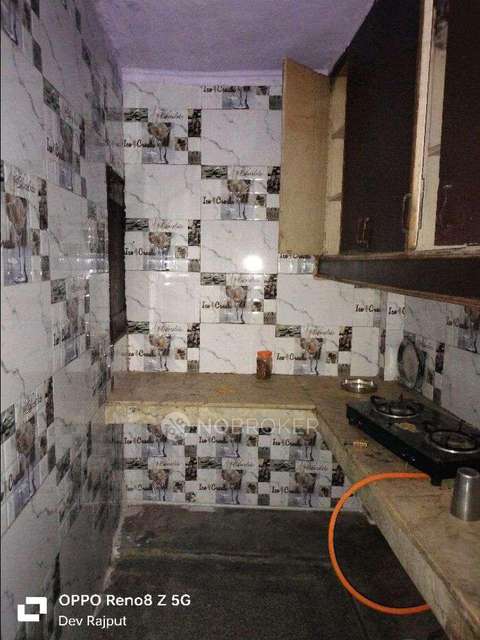 1 BHK Flat In Radha Kunj Apartment For Sale  In Shalimar Garden