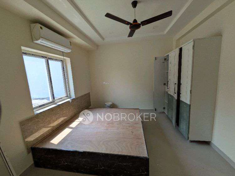 Shared Room for Male In 1 BHK  In Sb  In  Narsingi