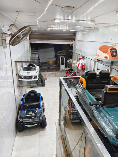 Shop in Gautam Healthcare, Cycle Market, Dda Office Complex, 183, Block E 4, Jhandewalan Extension, Jhandewalan, New Delhi, Delhi 110055, India, Delhi for sale 