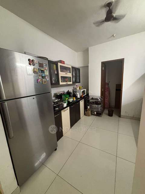 Single Room for Female In 3 BHK  In Qubix Sez, Blue Ridge In Pimpri-chinchwad