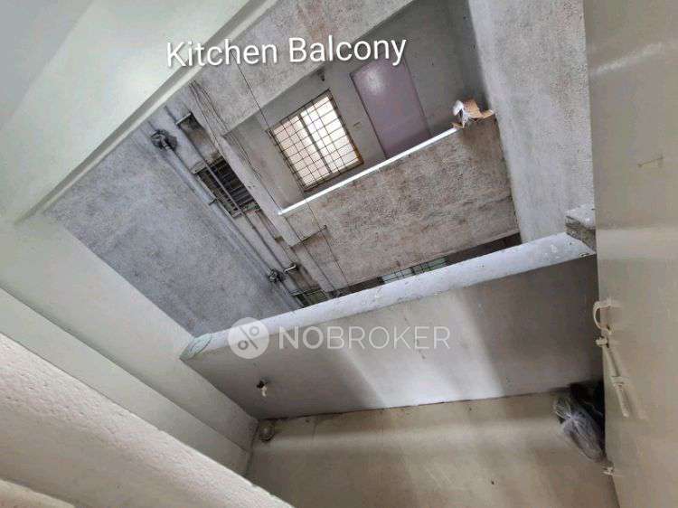 Shared Room for Male In 2 BHK  In Ghodnadikar Tower In Ghodnadikar Tower, Bhumkar Nagar, Mokarwadi, Pune, Maharashtra 411046, India