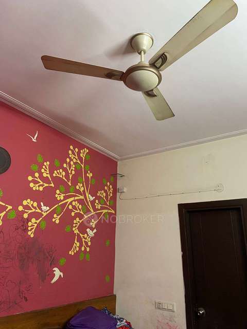 3 BHK Flat In Purvanchal Royal Park For Sale  In Sector 137