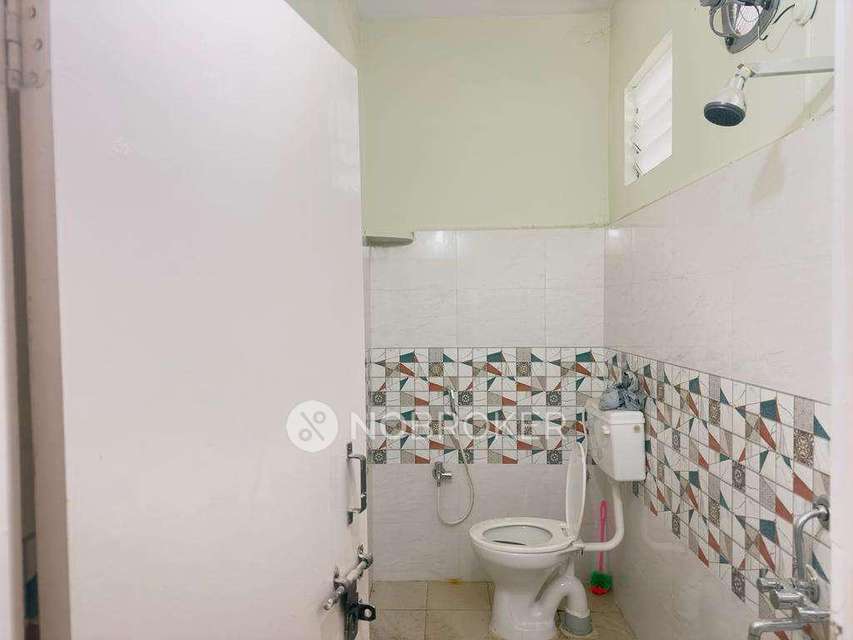 2 BHK Flat In Sai Charan Residency For Sale  In Gautham Nagar, Malkajgiri