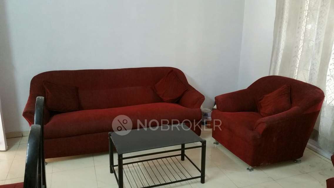 2 BHK Flat In Gera Terraces 2, Viman Nagar for Rent  In Viman Nagar