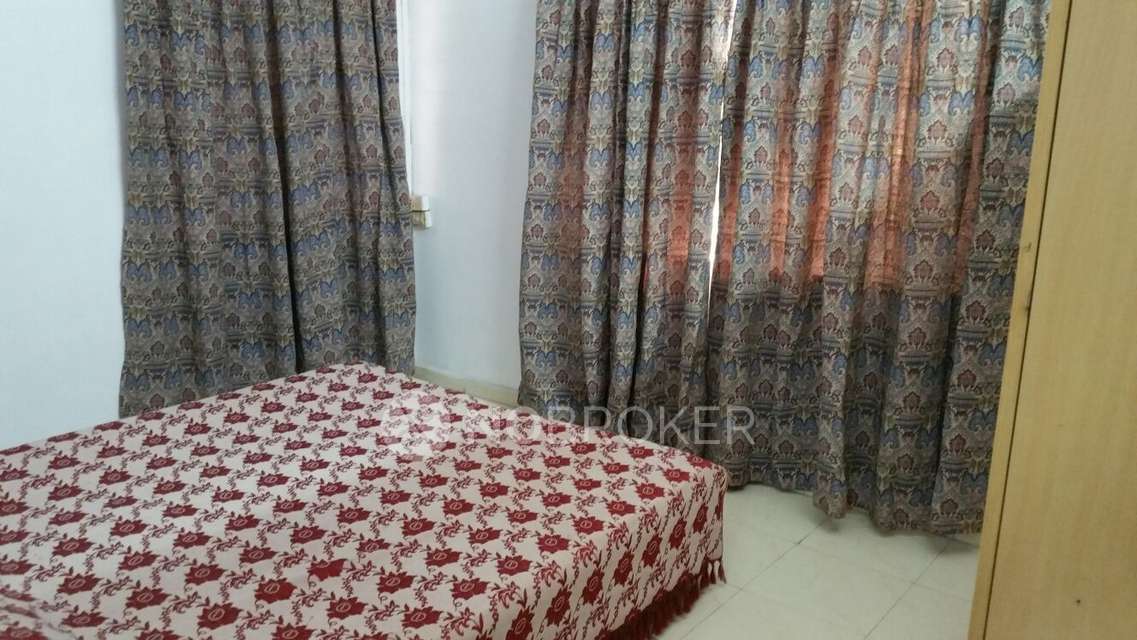 2 BHK Flat In Gera Terraces 2, Viman Nagar for Rent  In Viman Nagar