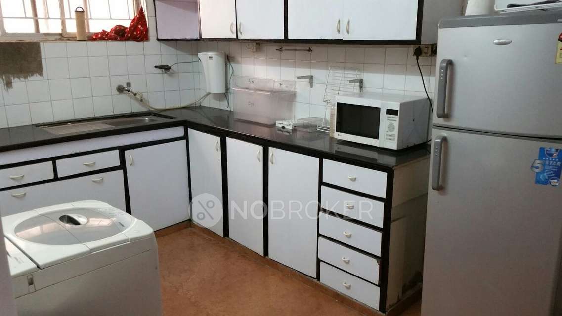 2 BHK Flat In Gera Terraces 2, Viman Nagar for Rent  In Viman Nagar